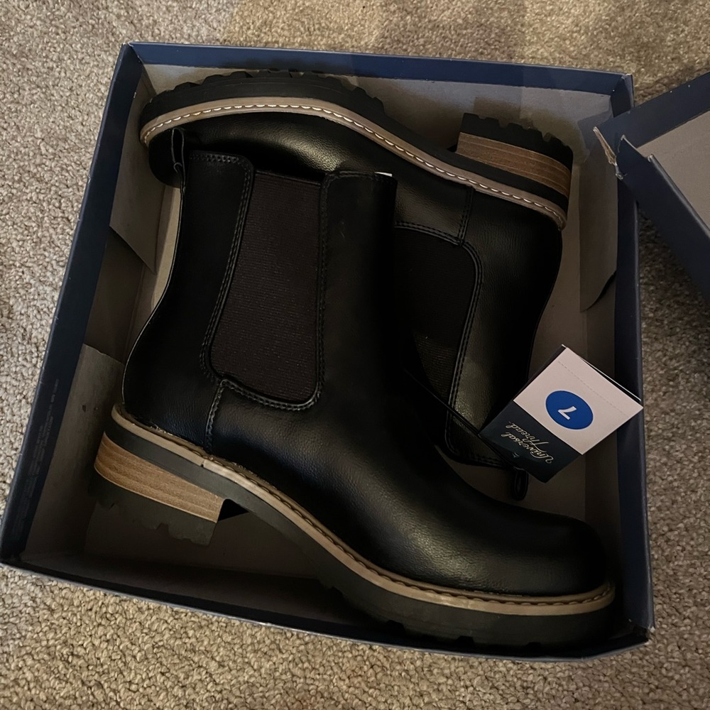 Celina Boots